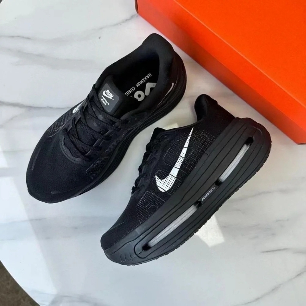 New - Classic Nike Vomero Premium (Black White) Shoes